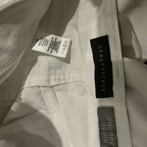 Aeropostale White Cropped Jeggings